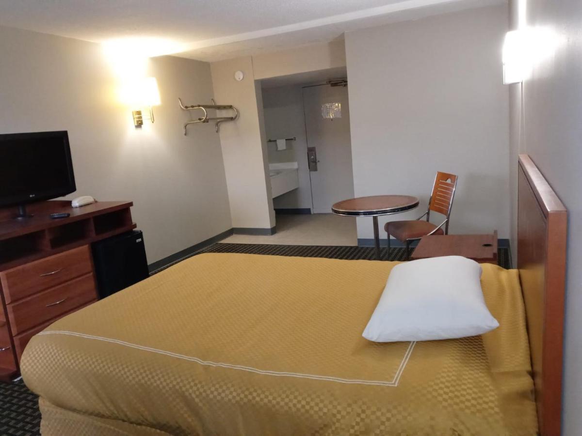 Peachtree Inn & Suites Doraville Exteriör bild